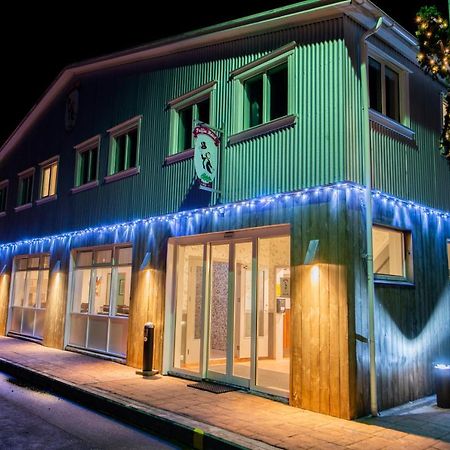 The Vik Inn By Ourhotels Bagian luar foto