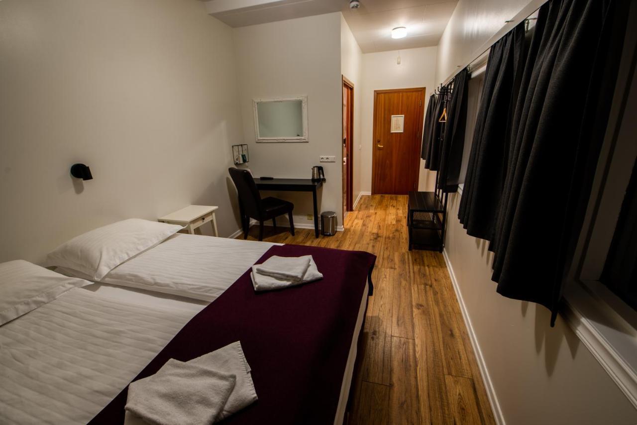 The Vik Inn By Ourhotels Bagian luar foto