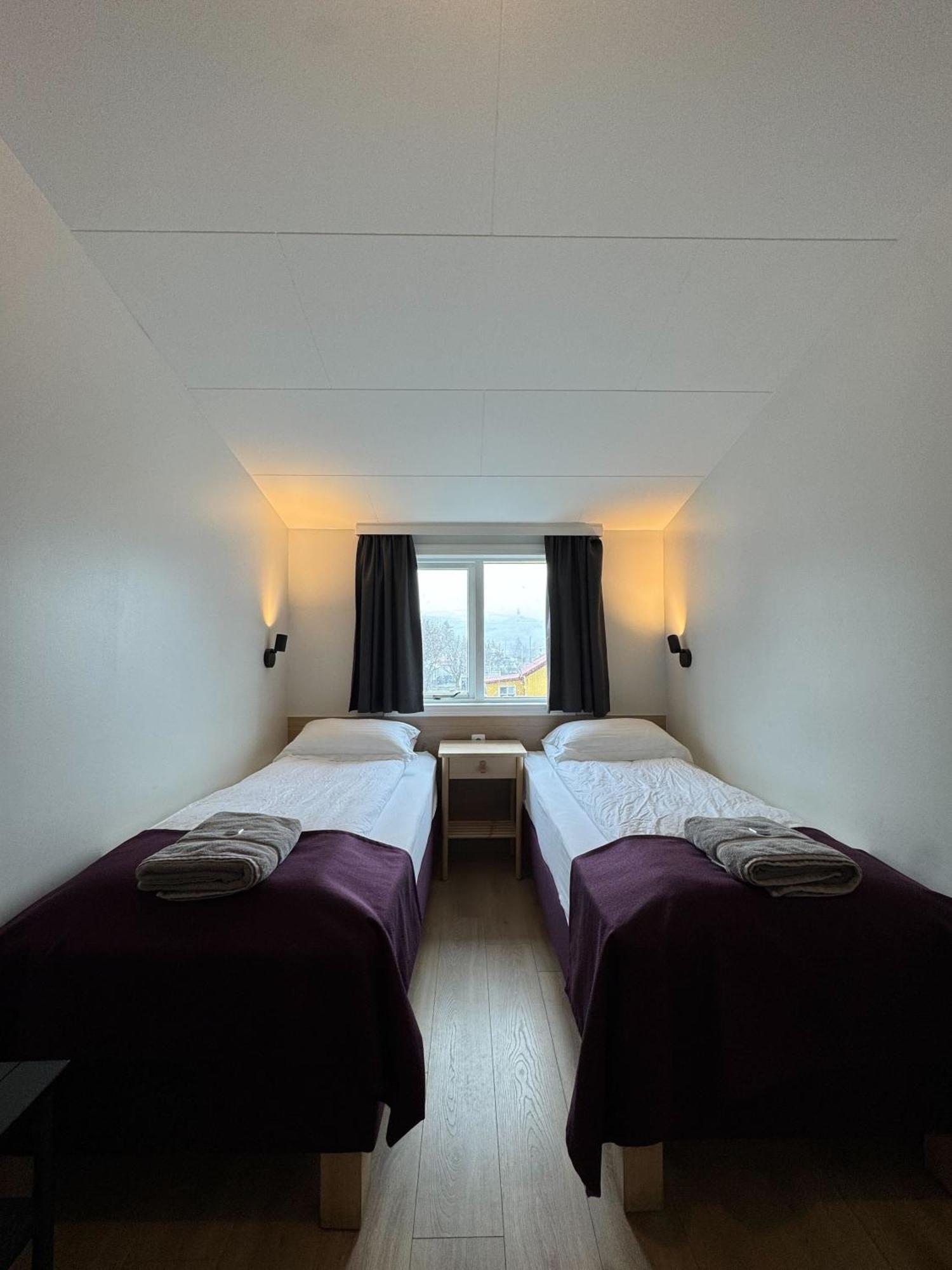 The Vik Inn By Ourhotels Bagian luar foto