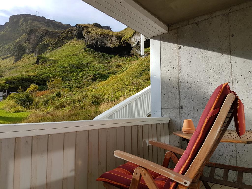 The Vik Inn By Ourhotels Bagian luar foto